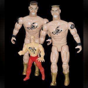 Lot 0f 3 WWE Wrestling Guys Vintage 2 -9" & 1 - 5.5" Wrestler Toy Action Figures